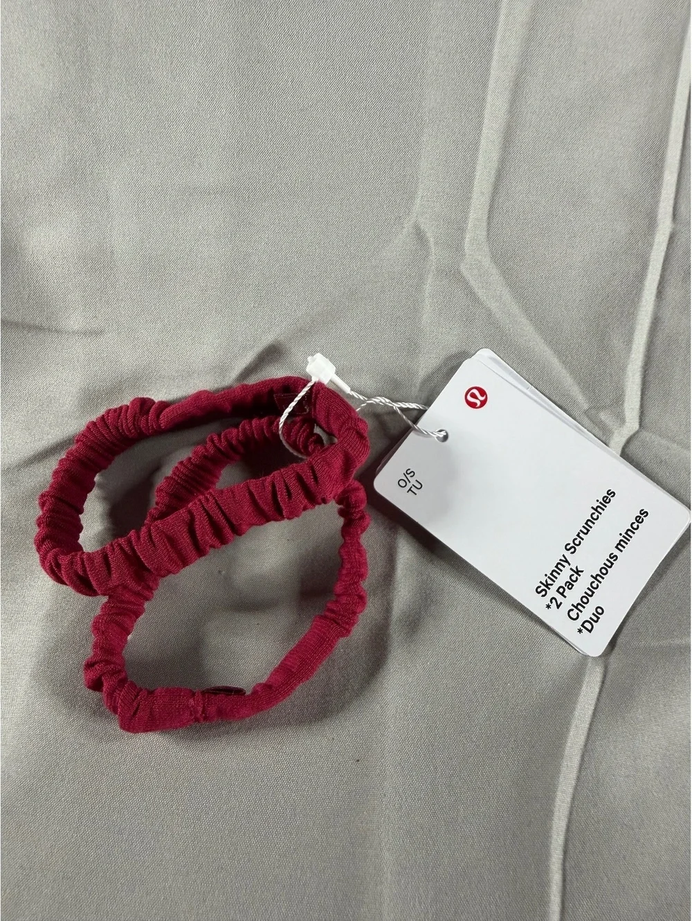 Lululemon Skinny Scrunchies 2 Pack in Berry Rumble NWTs
